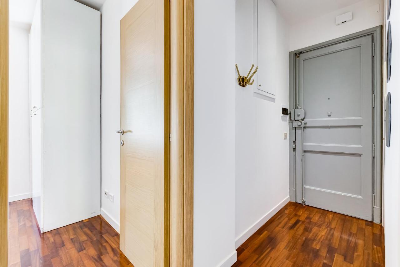 Appartamenti Con Vista Piazza Testaccio Rzym Zewnętrze zdjęcie