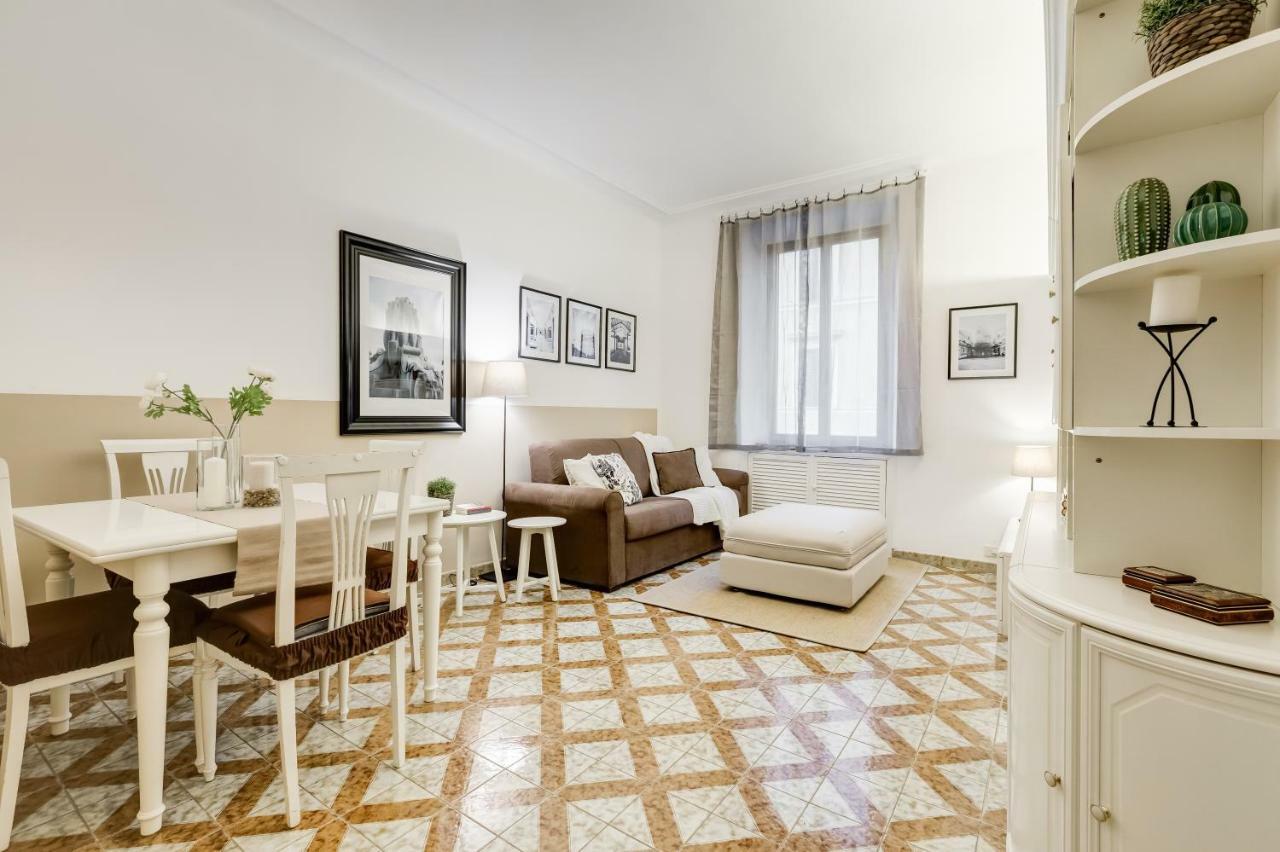 Appartamenti Con Vista Piazza Testaccio Rzym Zewnętrze zdjęcie
